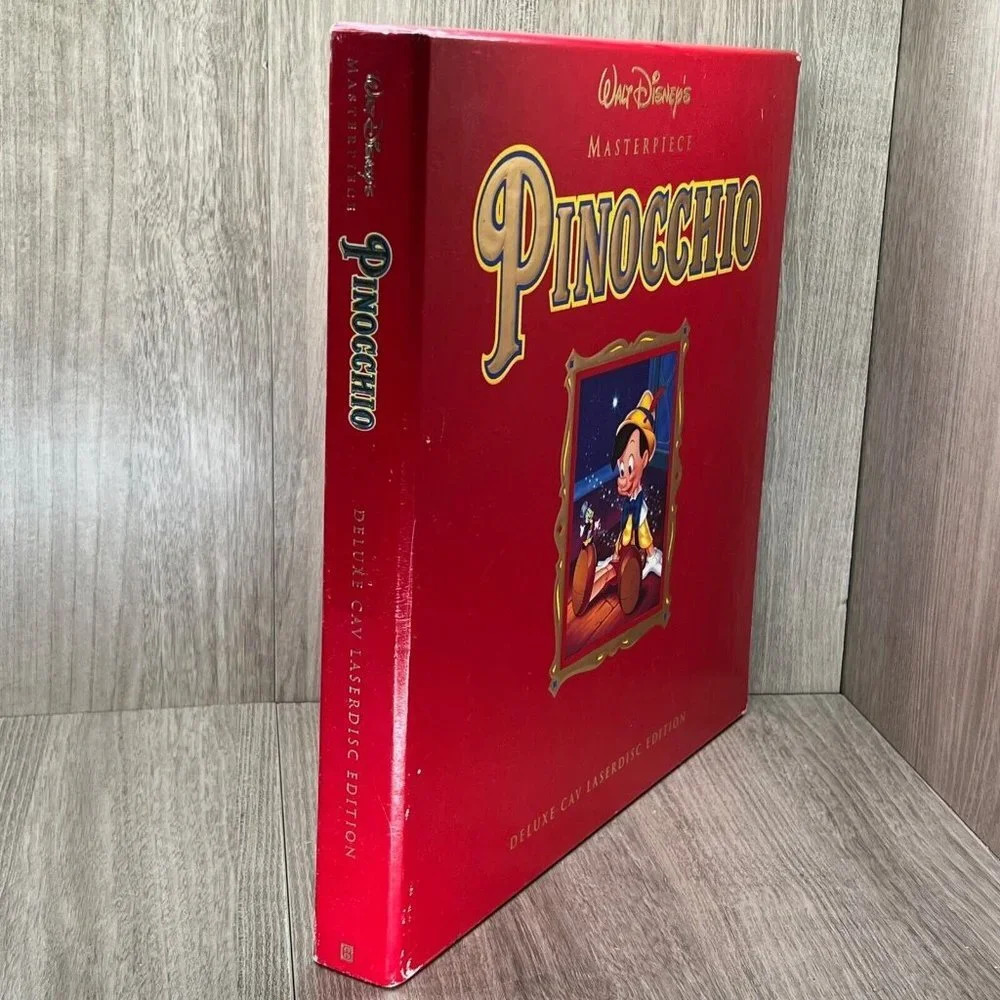 Walt Disney's Pinocchio Masterpiece Deluxe CAV LaserDisc Edition Complete Set - Picture 2 of 12